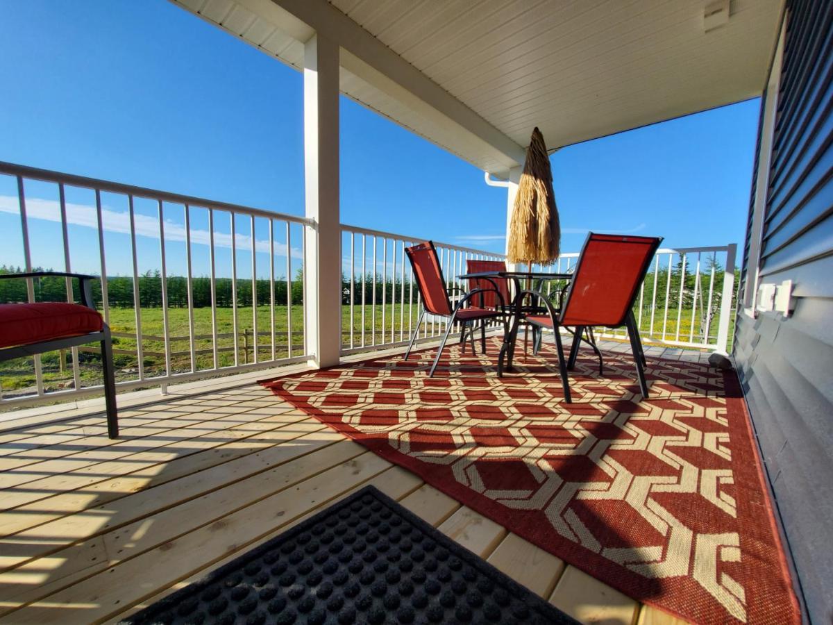 Back Home Bed And Breakfast Membertou Exteriör bild